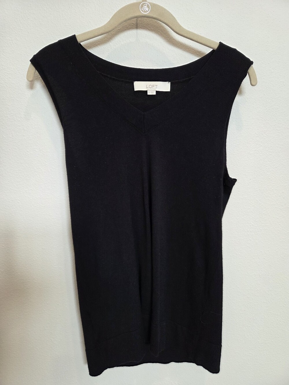 LOFT Black V-Neck Lightweight Sleeveless Knit Shell Vest Women Small